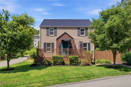 106 Chartiers Ave, Crafton, PA, 15205-3322 | Card Image