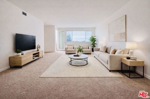 unit-308-13951 Sherman Way, Van Nuys, CA, 91405-2598 | Card Image