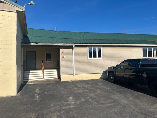 unit-b-12 Kingston Rd, Exeter, NH, 03833-3320 | Card Image