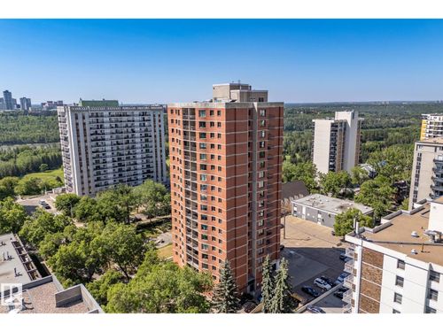 9916 113 St Nw, Edmonton, AB, T5K2N3 | Card Image