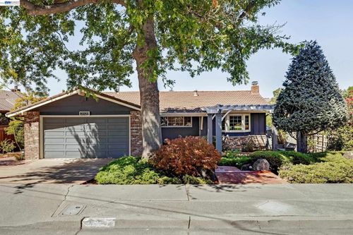 2525 Bruce Dr, Fremont, CA, 94539-5006 | Card Image