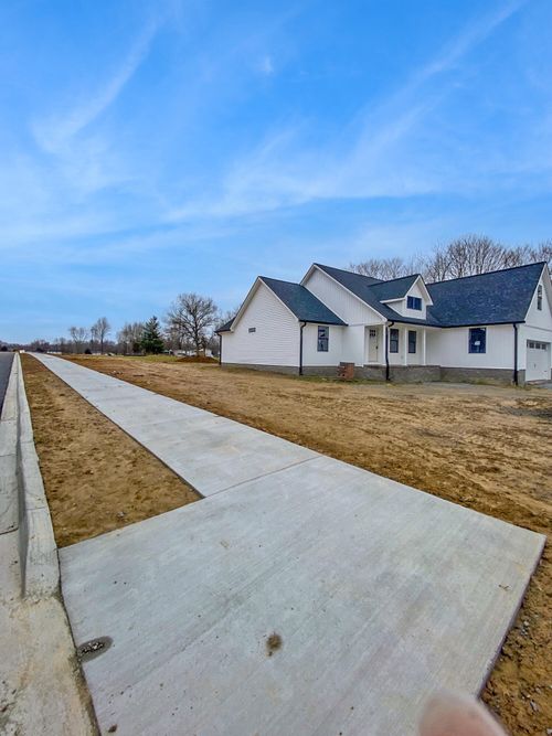 142 Knob View Trace, Junction City, KY, 40440 | Card Image