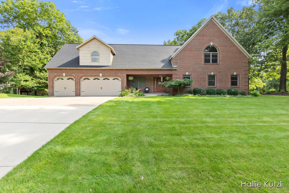 Branta Dr, Rockford, MI 49341