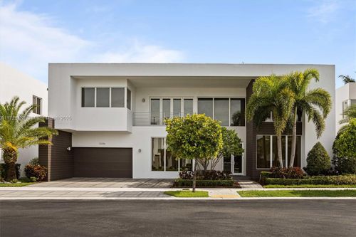 10296 Nw 74th Ter, Doral, FL, 33178-3387 | Card Image