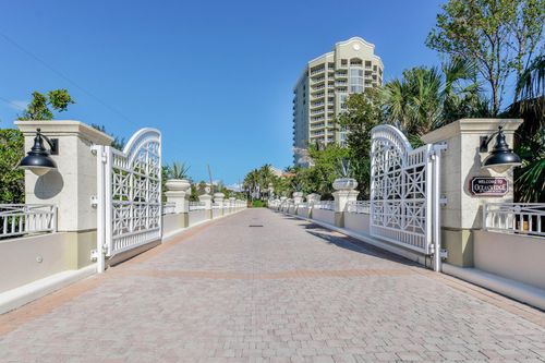 apt-702-5050 N Ocean Dr, Riviera Beach, FL, 33404-2575 | Card Image