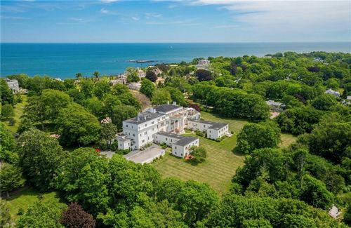 apt-2-553 Bellevue Ave, Newport, RI, 02840-4272 | Card Image