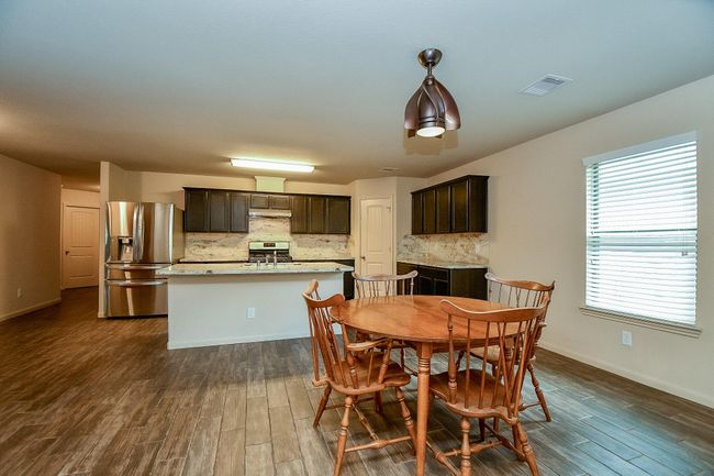 2026 Naplechase Crest Dr, House other with 4 bedrooms, 2 bathrooms and 2 parking in Spring TX | Image 14
