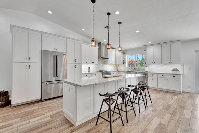17495 40 Th Run N, House other with 3 bedrooms, 2 bathrooms and null parking in LOXAHATCHEE FL | Image 4