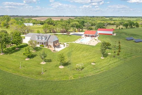 22330 Mclouth Rd, Mc Louth, KS, 66054-3128 | Card Image