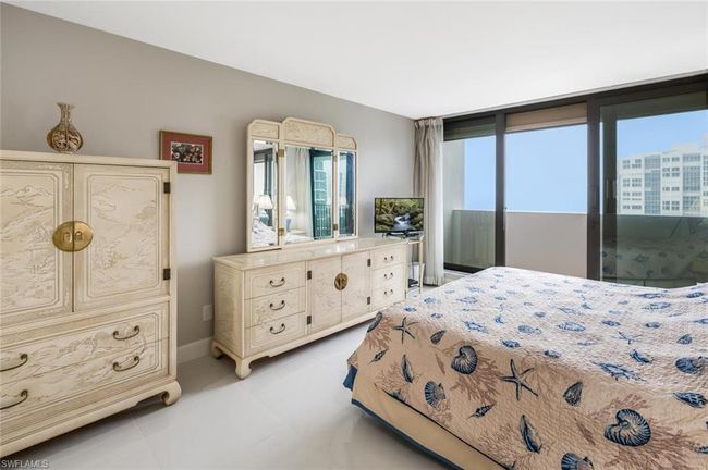 Primary Bedroom | Image 14