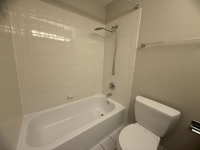 UNIT-2J - 5800 Oakwood Dr, Condo with 0 bedrooms, 1 bathrooms and 1 parking in Lisle IL | Image 11