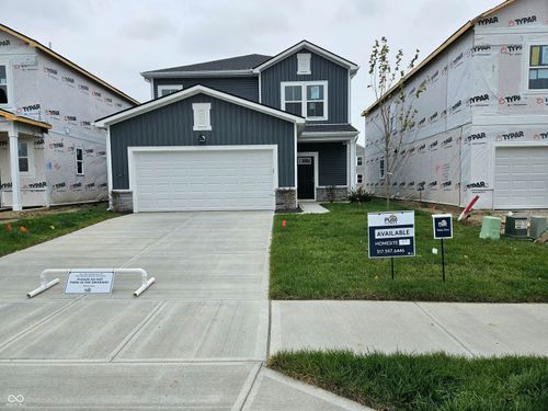 3888 Riverstone Dr, Whitestown, IN, 46075-9838 | Card Image