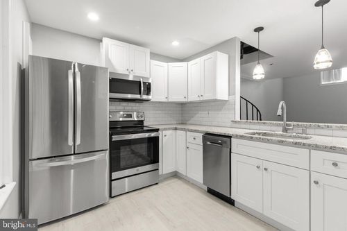 103-627 N 18th St, PHILADELPHIA, PA, 19130-3380 | Card Image