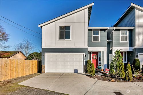 a-719 107th Place Sw, Everett, WA, 98204 | Card Image