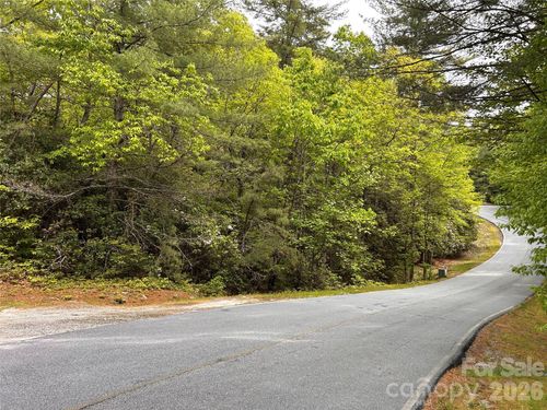 1054 Hawk Mountain Rd, Lake Toxaway, NC, 28747 | Card Image