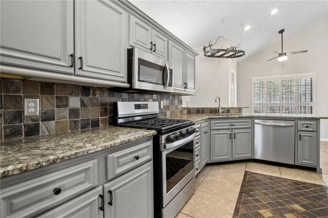 6604 Windbrook Way, House other with 4 bedrooms, 3 bathrooms and null parking in Flowery Branch GA | Image 20