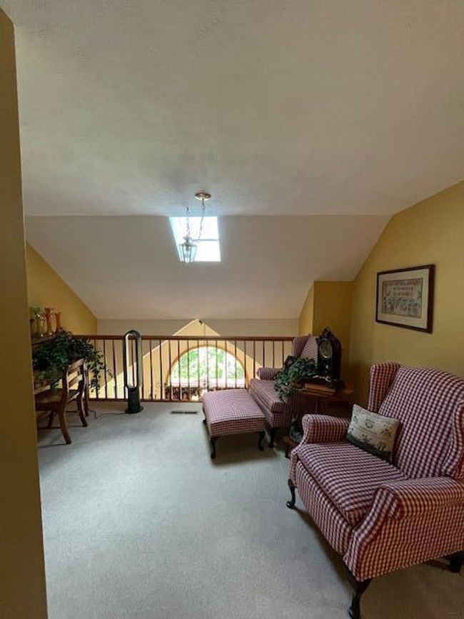 Loft/Reading Room | Image 29