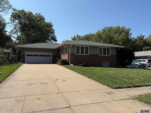 531 Driftwood Dr, Lincoln, NE, 68510-4313 | Card Image