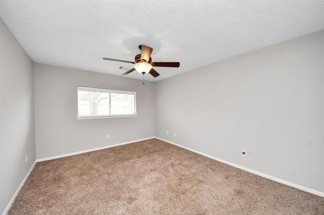 4915 Pecan Grove Dr, House other with 3 bedrooms, 2 bathrooms and 2 parking in Pearland TX | Image 18