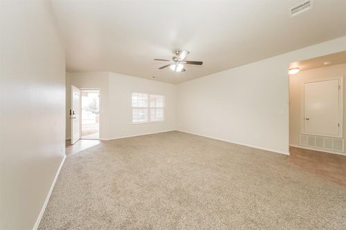 4601 Wagner Lake Drive, Yukon, OK, 73099 | Card Image