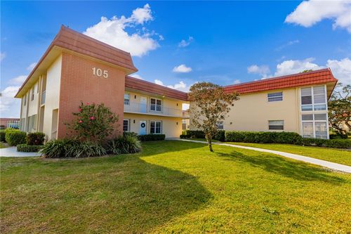 apt-203-105 Spring Lake Ct, VERO BEACH, FL, 32962-1763 | Card Image