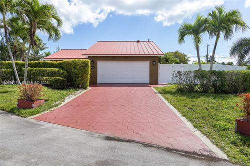 4548 Sw 28th Way, Fort Lauderdale, FL, 33312-5611 | Card Image