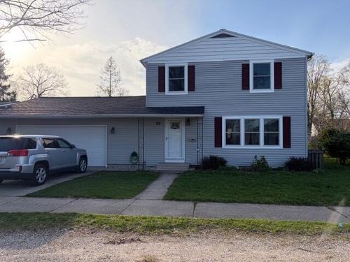 2110 Oak Ave, North Muskegon, MI, 49445-3142 | Card Image