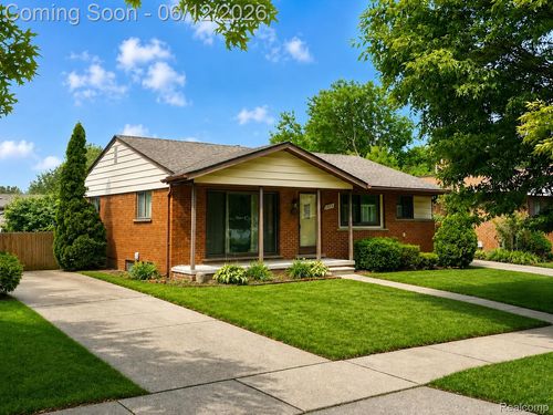1235 Jenifer Ave, Madison Heights, MI, 48071-2930 | Card Image