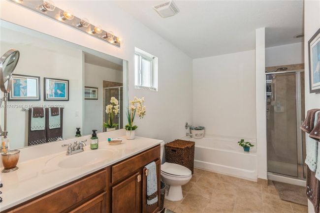 3076 Se 4 Th Ct, House other with 5 bedrooms, 3 bathrooms and null parking in Homestead FL | Image 21