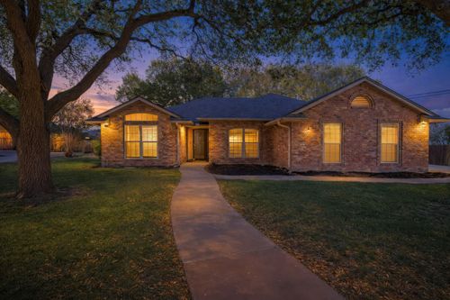 120 Briar Ridge Dr, Hewitt, TX, 76643-3873 | Card Image