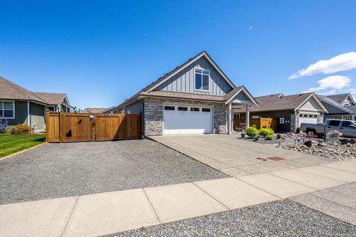 80 Nikola Rd, Campbell River, BC, V9W0C9 | Card Image