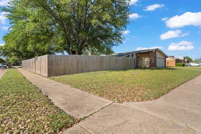 4028 Engleman St, House other with 3 bedrooms, 2 bathrooms and null parking in Fort Worth TX | Image 4