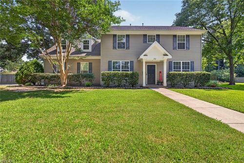 1541 Indiana Ave, Virginia Beach, VA, 23454-4751 | Card Image