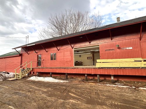 55 River St, Franklin, NH, 03235-1786 | Card Image