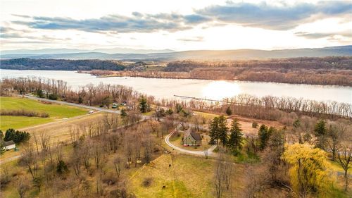 1222 State Route 9j, Stuyvesant, NY, 12173-2106 | Card Image