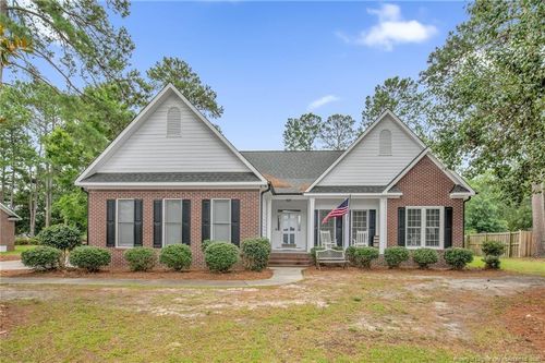 5437 Labrador Dr, Hope Mills, NC, 28348-9247 | Card Image