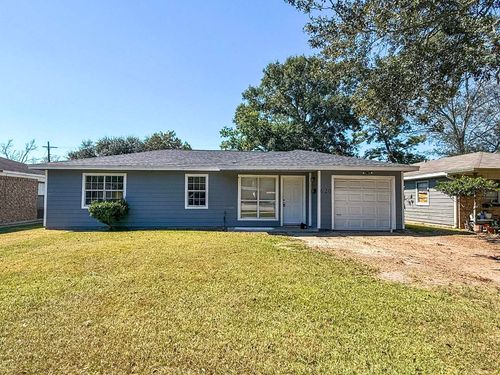 620 Smelker St, Beaumont, TX, 77707-1343 | Card Image