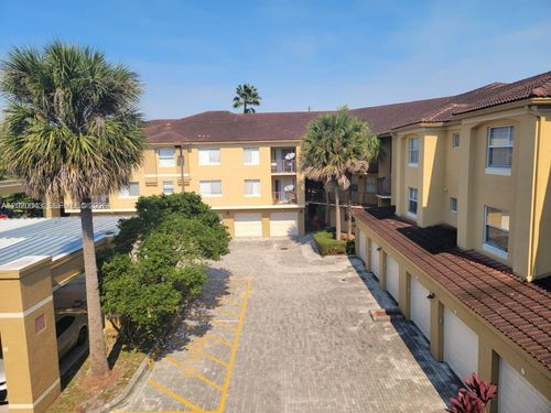 308-741 N Pine Island Rd, Plantation, FL, 33324-1351 | Card Image
