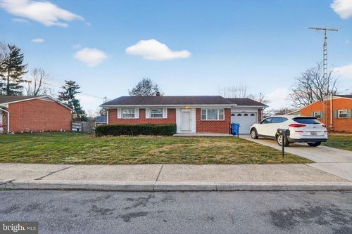 316 Taney Dr, TANEYTOWN, MD, 21787-2230 | Card Image