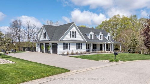 2300 Lime Kiln Dr, London, ON, N6K4P6 | Card Image