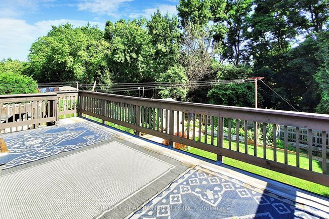 94 Camborne Ave, House other with 4 bedrooms, 2 bathrooms and 5 parking in North York ON | Image 25
