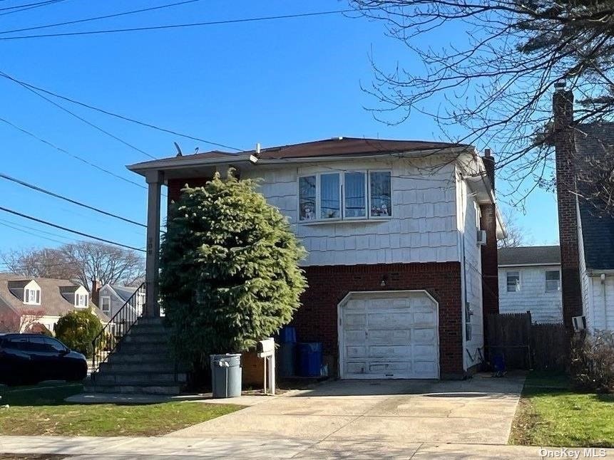 Grove St, Valley Stream, NY 11580