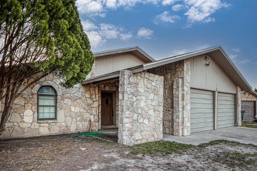 Residential in Del Rio