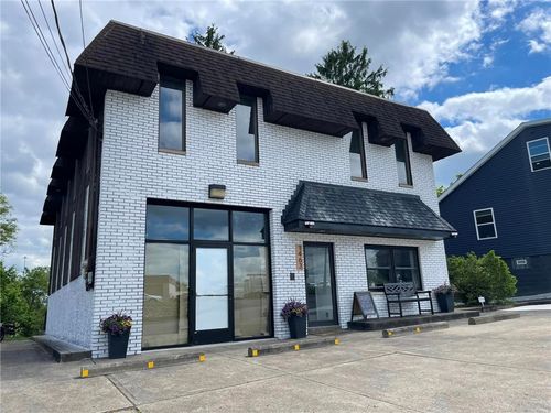 1463 Old Steubenville Pike, Pittsburgh, PA, 15205-4918 | Card Image