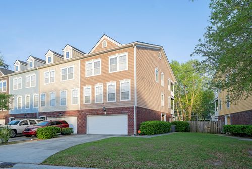 9028 Parlor Dr, Ladson, SC, 29456-5517 | Card Image