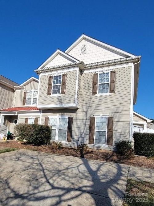 7844 Paper Birch Dr, Charlotte, NC, 28215-4260 | Card Image