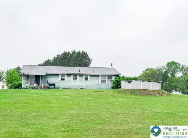 353 Bollinger Rd, House other with 3 bedrooms, 1 bathrooms and null parking in Kunkletown PA | Image 18