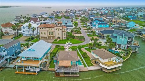 1222 Oahu Dr, Tiki Island, TX, 77554-6176 | Card Image