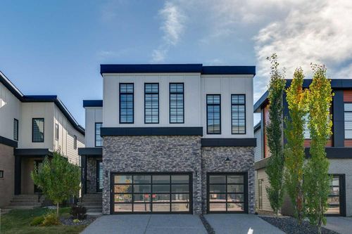 7901 8a Ave Sw, Calgary, AB, T3H6B1 | Card Image