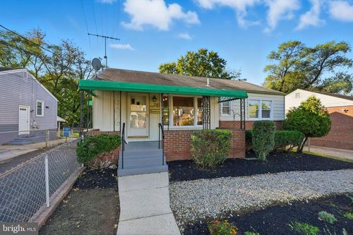 5519 Kennedy St, Riverdale, MD, 20737-2429 | Card Image